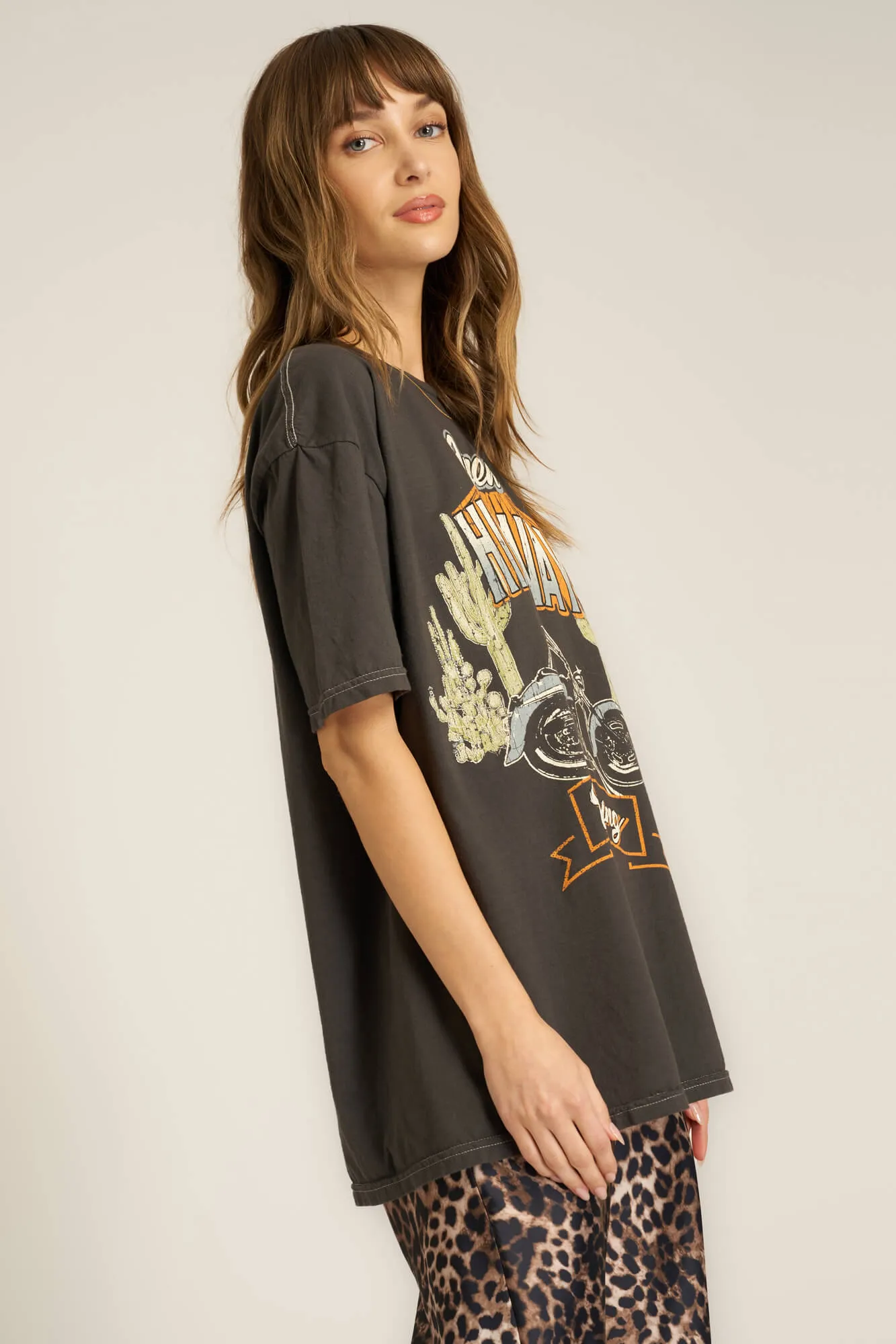 Cruisin' Relaxed Tee - Vintage Black