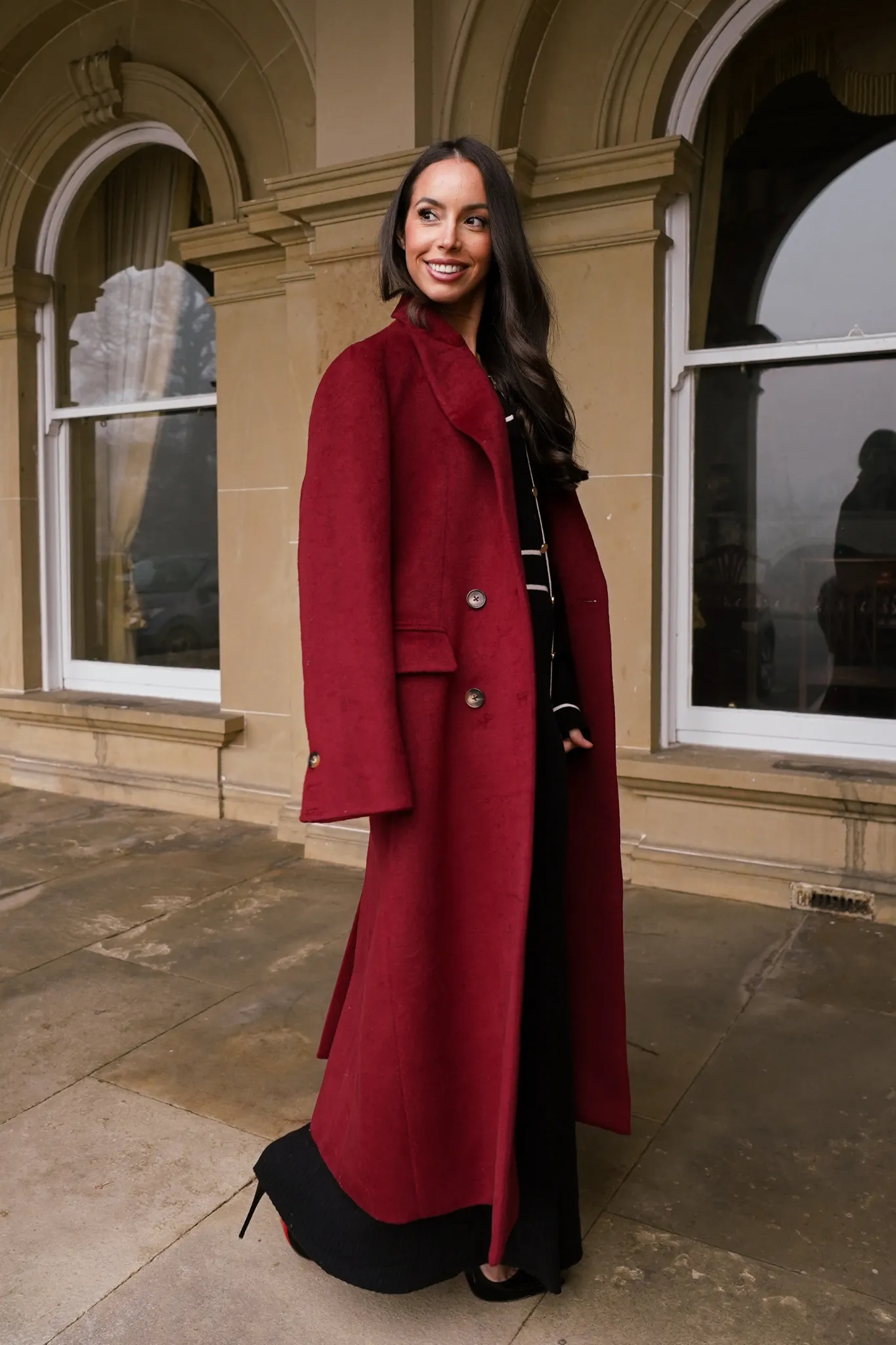 Love Laura Coat In Wine