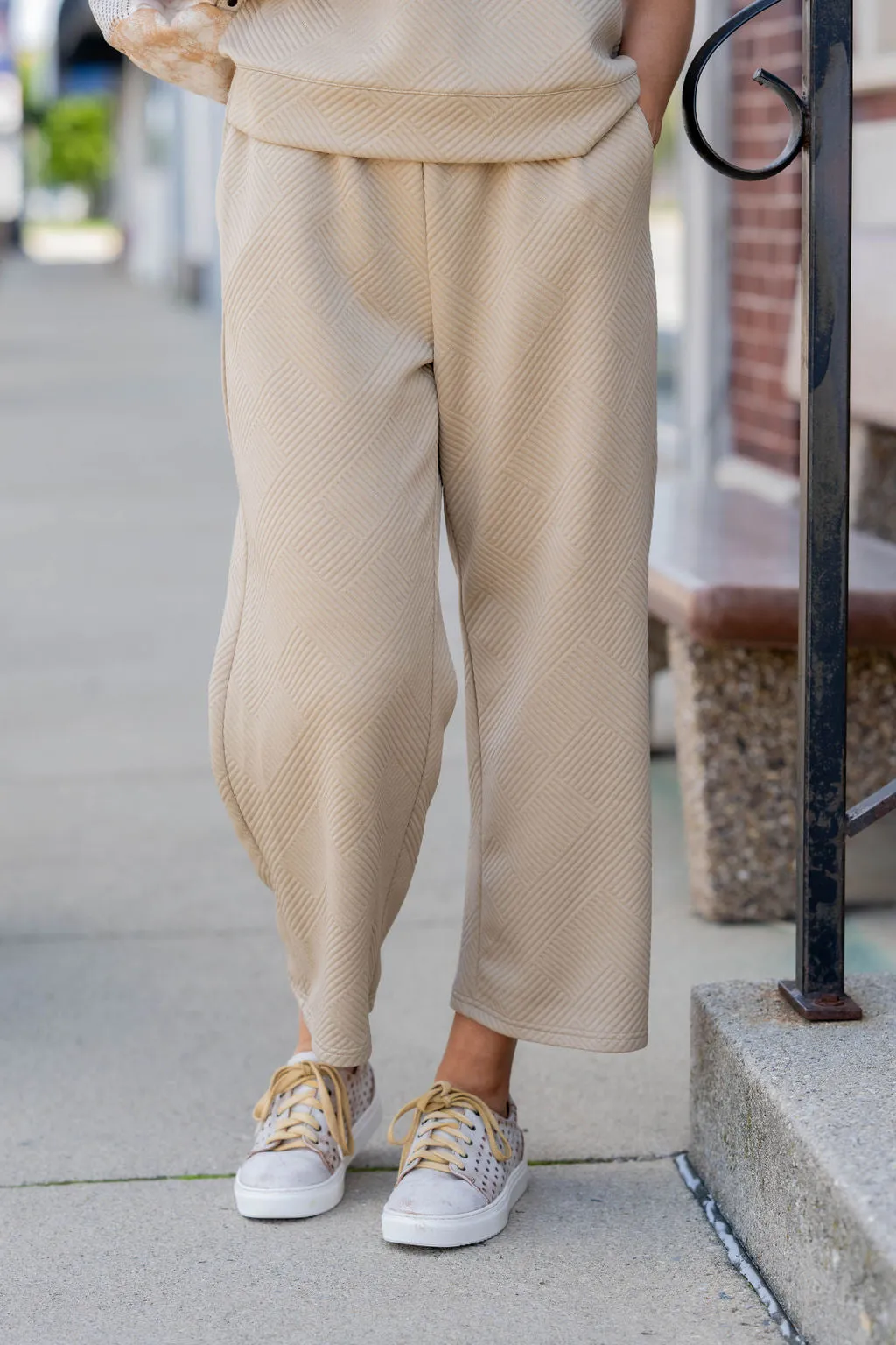 Raised Woven Relaxed Bottom Pants