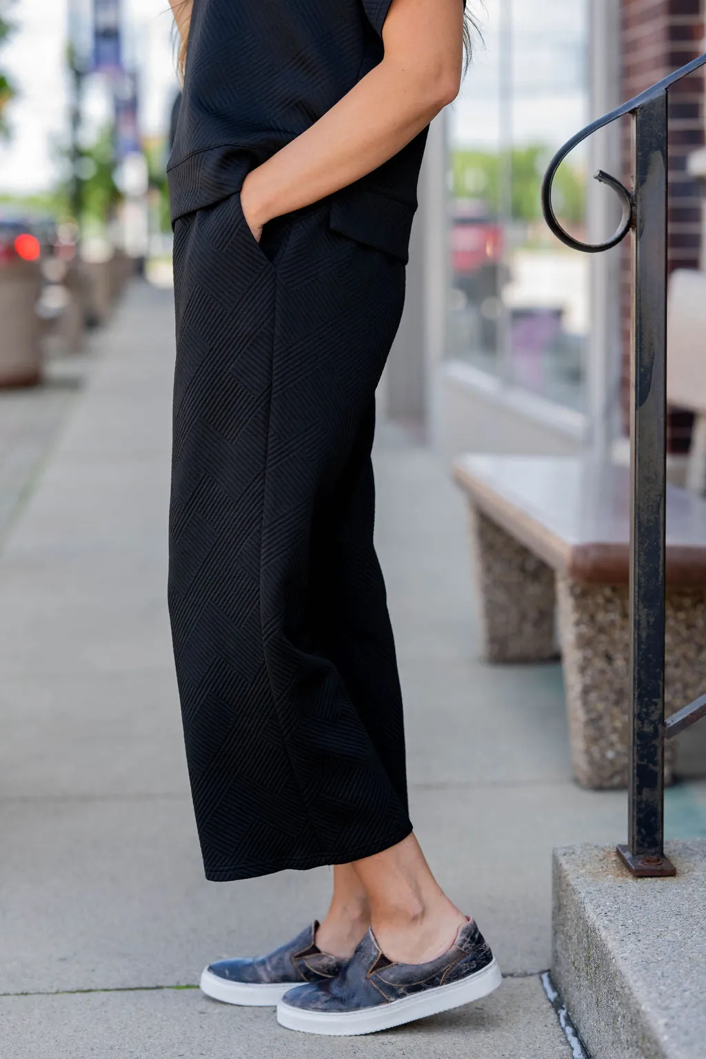 Raised Woven Relaxed Bottom Pants