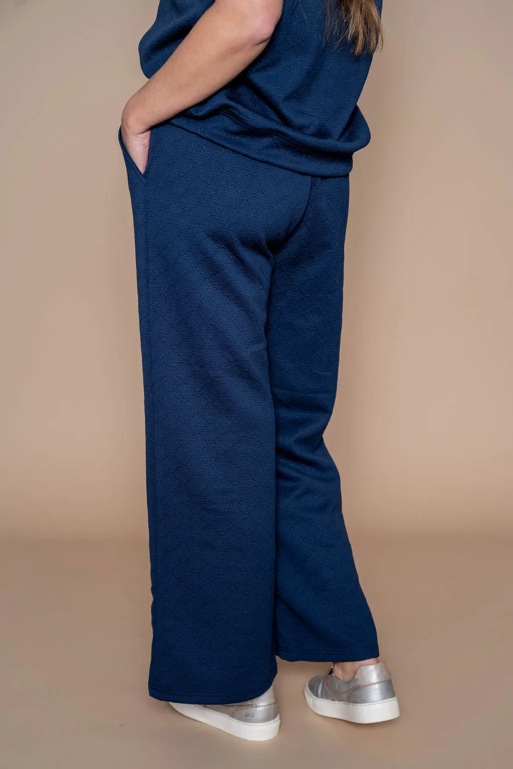 Subtle Argyle Relaxed Bottom Pants