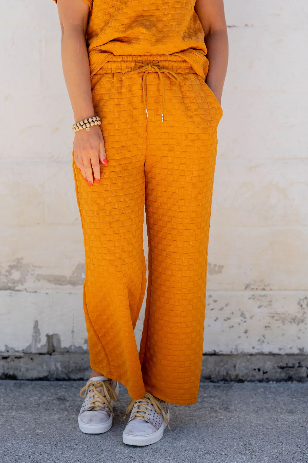 Subtle Checkered Relaxed Bottom Pants