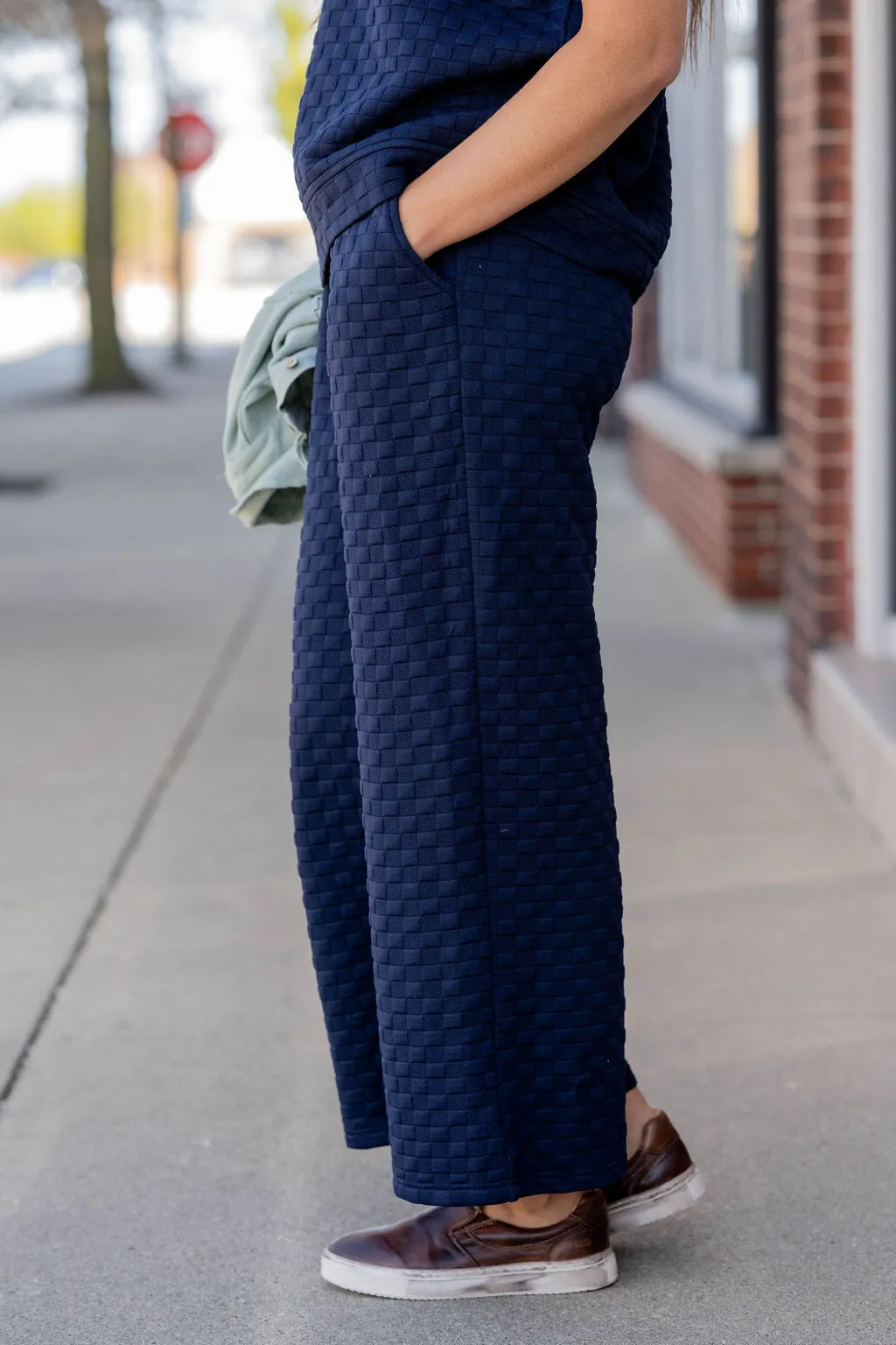 Subtle Checkered Relaxed Bottom Pants