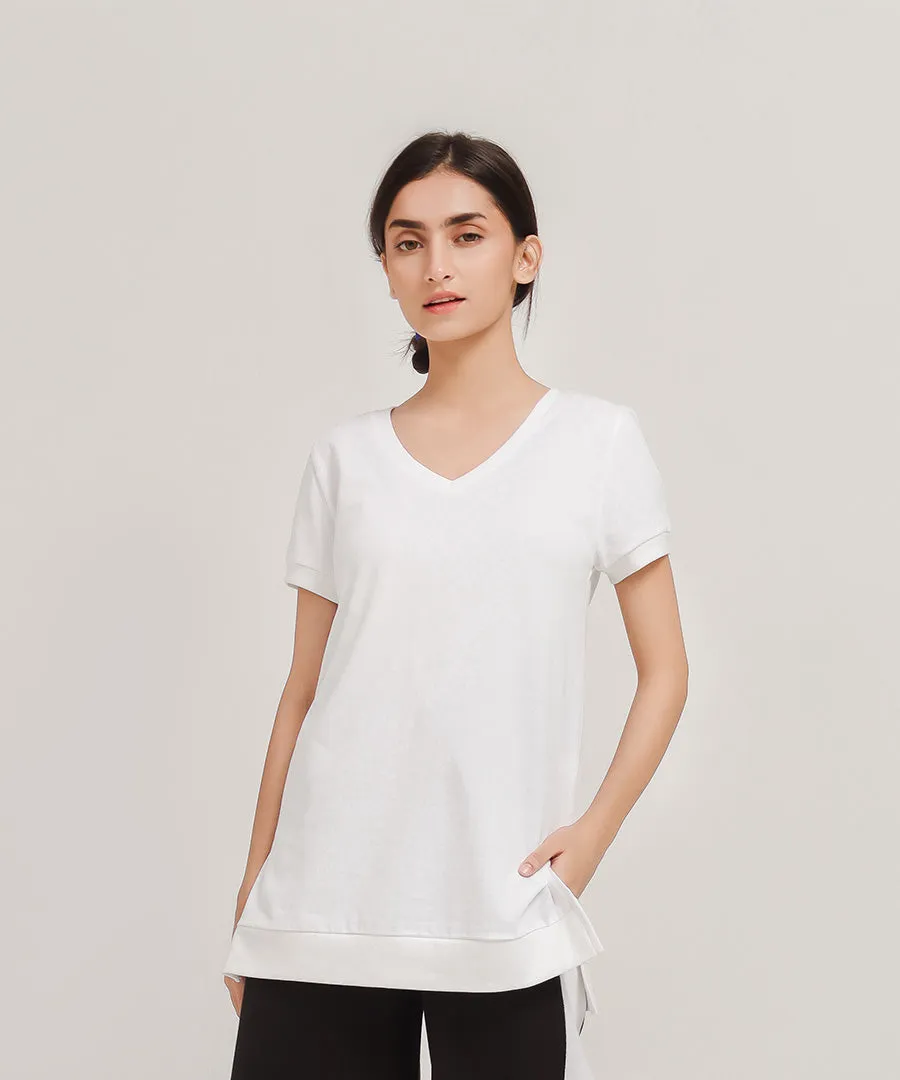 Women's V-Neck Relaxed Fit Tee